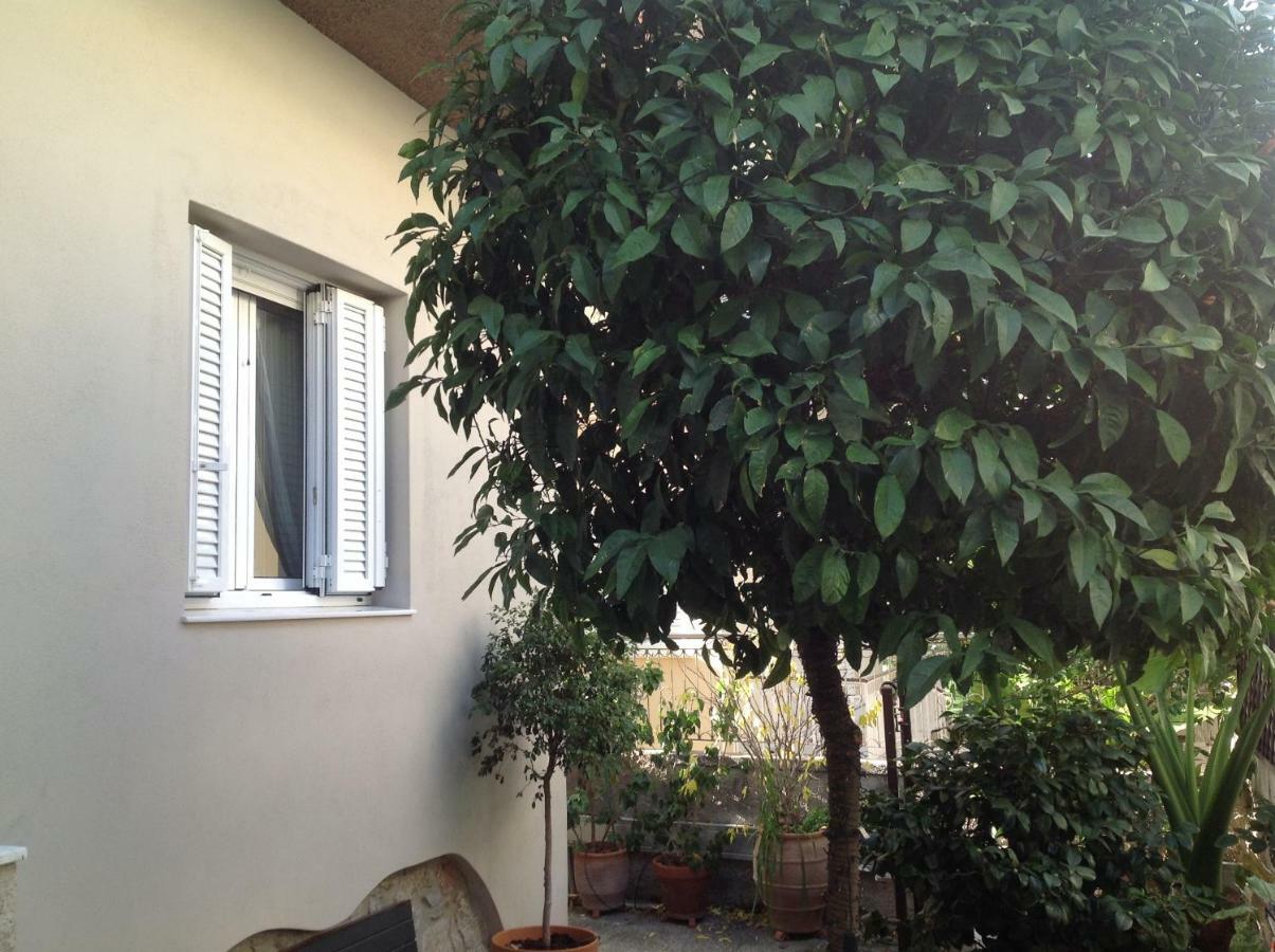 The 25Sqm Sunny, Modern And Comfortable Athènes Extérieur photo
